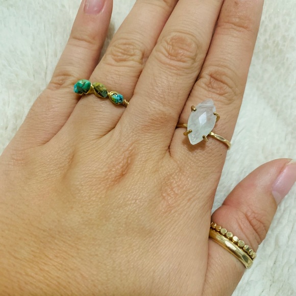 14k MINTJEWELRY AAA MOONSTONE LUNA DAINTY RING - Picture 4 of 8